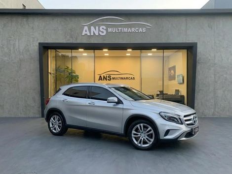 Mercedes GLA 200 Advance 1.6/1.6 TB 16V Flex Aut.