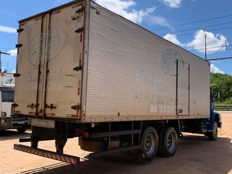 MERCEDES-BENZ L-1620 3-Eixos 2p (diesel)