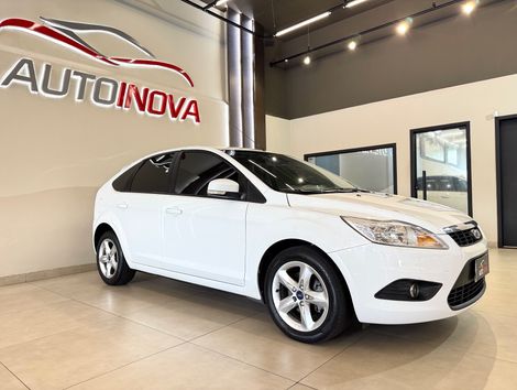 Ford Focus 2.0 16V/SE/SE Plus Flex 5p Aut.