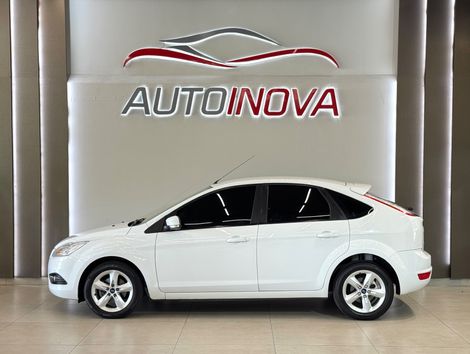 Ford Focus 2.0 16V/SE/SE Plus Flex 5p Aut.