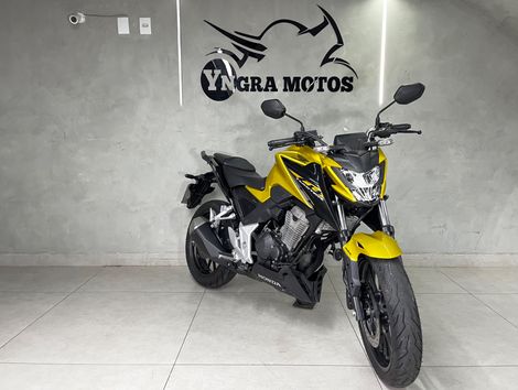 HONDA CB 300F Twister Flex