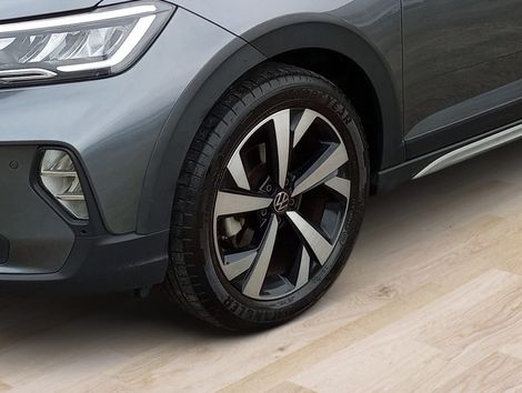 VolksWagen Nivus Highline 1.0 200 TSI Flex Aut.