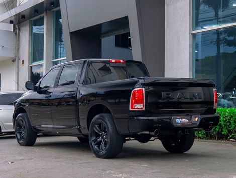 RAM CLASSIC LARAMIE 5.7 CD V8 4X4 Aut.