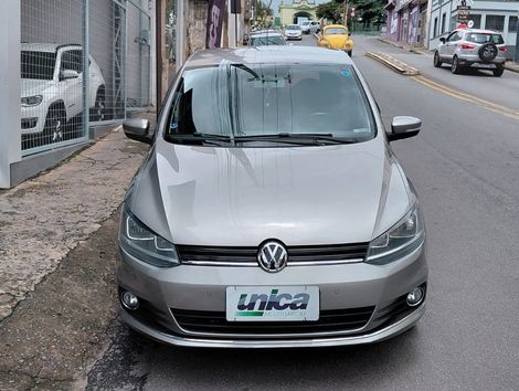 VolksWagen Fox Highline1.6 Flex 16V 5p