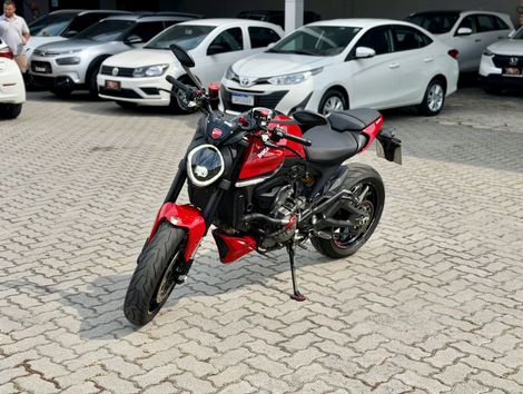 Ducati MONSTER 937cc