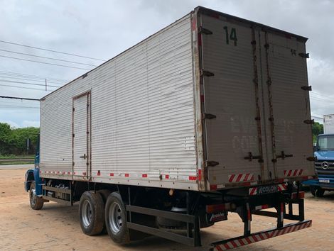 MERCEDES-BENZ Atron 2324 6x2 2p (diesel) (E5)