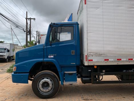 MERCEDES-BENZ Atron 2324 6x2 2p (diesel) (E5)