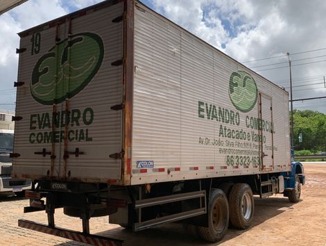 MERCEDES-BENZ Atron 2324 6x2 2p (diesel) (E5)