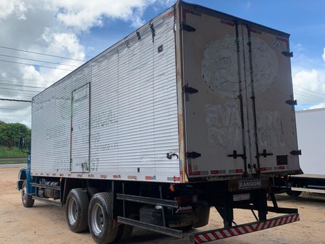 MERCEDES-BENZ Atron 2324 6x2 2p (diesel) (E5)