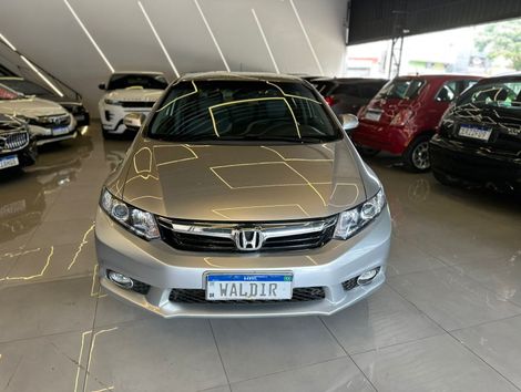 Honda Civic Sedan LXR 2.0 Flexone 16V Aut. 4p