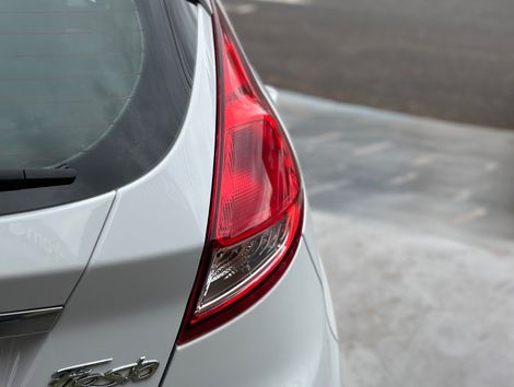 Ford Fiesta TIT./TIT.Plus 1.6 16V Flex Aut.
