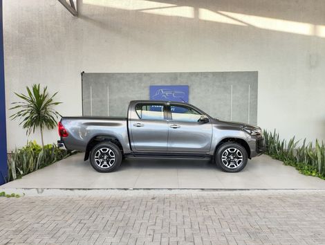 Toyota Hilux CD SRX 4x4 2.8 TDI 16V Diesel Aut.