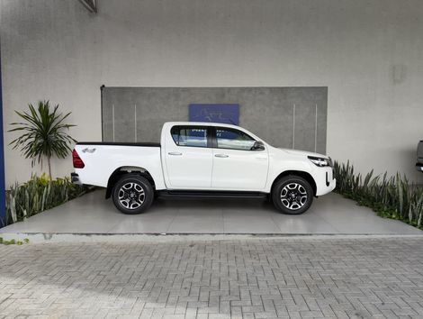 Toyota Hilux CD SRV 4x4 2.8 TDI Diesel Aut.