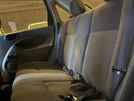 Ford Fiesta Sed. 1.6 8V Flex 4p