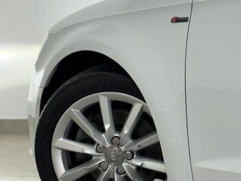 Audi A3 Sportback 1.8 16V TFSI S-tronic 5p