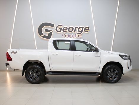 Toyota Hilux CD SR 4x4 2.8 TDI Diesel Aut.