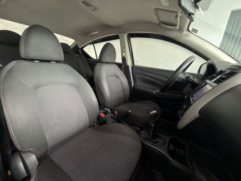 Nissan VERSA SV 1.6 16V FlexStart 4p Mec.