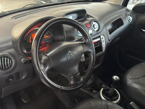 Citroën C3 GLX 1.4/ GLX Sonora 1.4 Flex 8V 5p