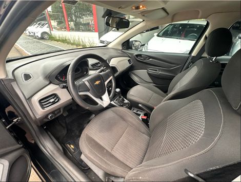 Chevrolet ONIX HATCH Joy 1.0 8V Flex 5p Mec.