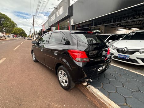 Chevrolet ONIX HATCH Joy 1.0 8V Flex 5p Mec.