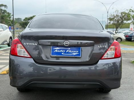 Nissan VERSA SV 1.6 16V FlexStart 4p Aut.
