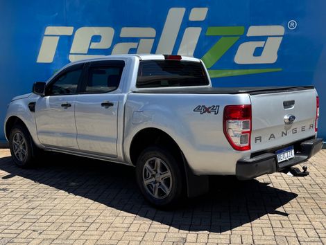 Ford Ranger XLS 2.2 4x4 CD Diesel Mec.