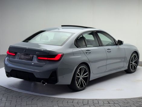 BMW 320iA 2.0 TB M Sport A.Flex/M.Sport 4p