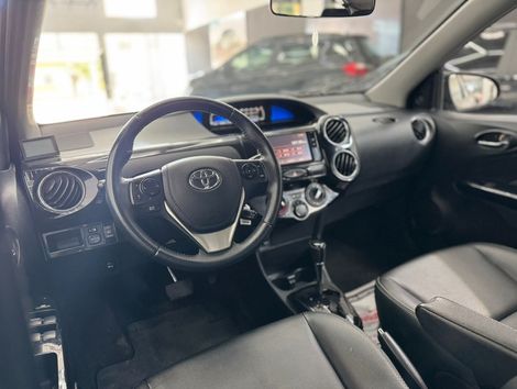 Toyota ETIOS CROSS 1.5 Flex 16V 5p Aut.