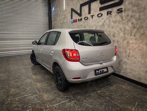 Renault SANDERO Expression Hi-Power 1.6 8V 5p