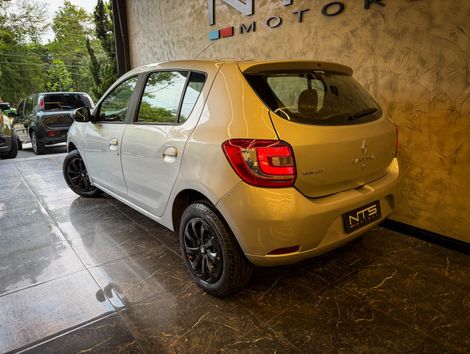 Renault SANDERO Expression Hi-Power 1.6 8V 5p