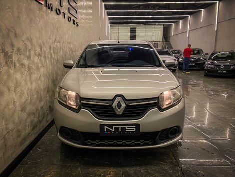 Renault SANDERO Expression Hi-Power 1.6 8V 5p