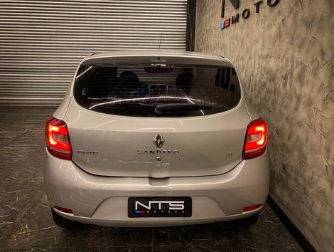 Renault SANDERO Expression Hi-Power 1.6 8V 5p