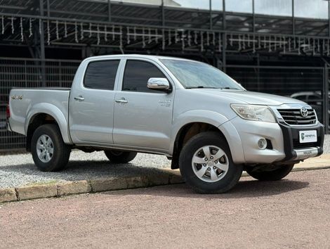 Toyota Hilux CD SRV 4x4 2.7 Flex 16V Aut.