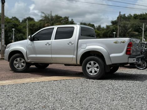 Toyota Hilux CD SRV 4x4 2.7 Flex 16V Aut.
