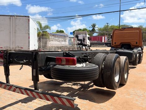 MERCEDES-BENZ Atego 3330 B 8x4 2p (diesel)(E5)