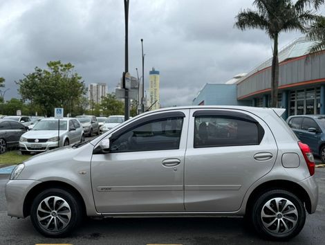 Toyota ETIOS X 1.3 Flex 16V 5p Mec.