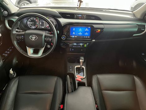 Toyota Hilux CD SRV 4x4 2.8 TDI Diesel Aut.