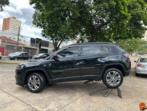 Jeep COMPASS LONG. T270 1.3 TB 4x2 Flex Aut.