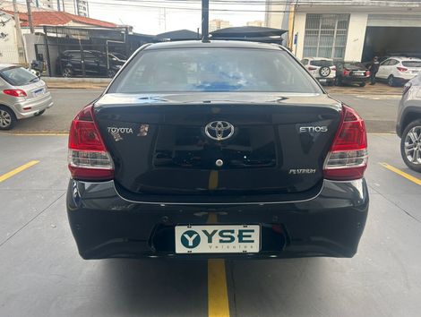 Toyota ETIOS PLATINUM Sed. 1.5 Flex 16V 4p Aut.
