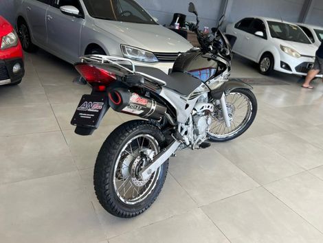 HONDA NX-4 FALCON 400