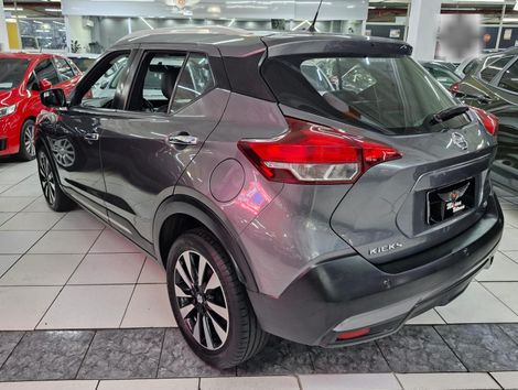 Nissan KICKS SL 1.6 16V FlexStar 5p Aut.
