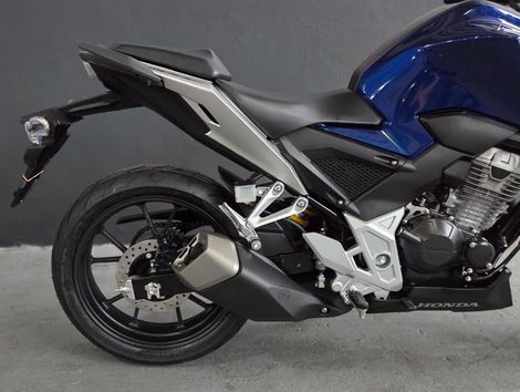 HONDA CB 300F Twister Flex