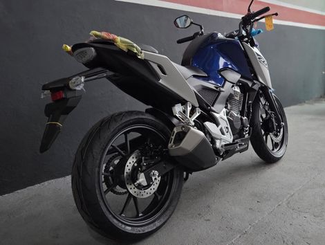 HONDA CB 300F Twister Flex