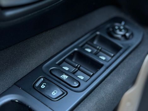 Jeep Renegade 1.8 4x2 Flex 16V Aut.