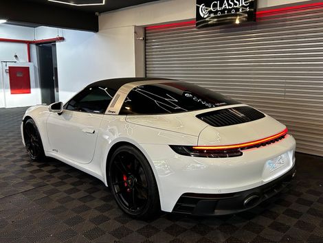 Porsche 911 Targa 4 GTS 3.0 