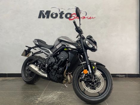TRIUMPH STREET TRIPLE 765 R