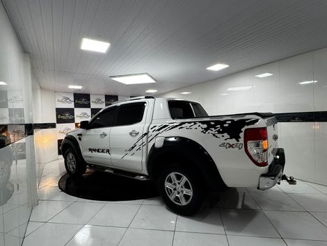 Ford Ranger Limited 3.2 4x4 CD Diesel Aut.