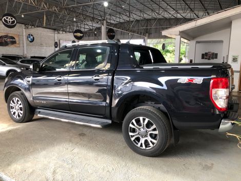 Ford Ranger Limited 3.2 4x4 CD Diesel Aut.