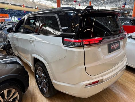 Jeep Commander Overland T270 1.3 TB Flex Aut.