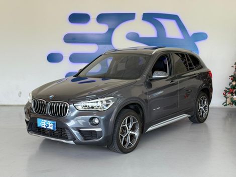 BMW X1 SDRIVE 20i X-Line 2.0 TB Active Flex